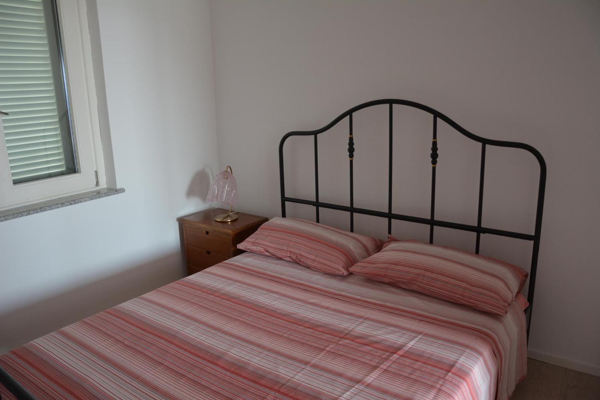 Il Girasole Appartement Meina Kamer foto